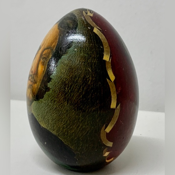 Vintage Soviet Era Russian Hand Painted Wooden Decorative Egg - Picture 8 of 16